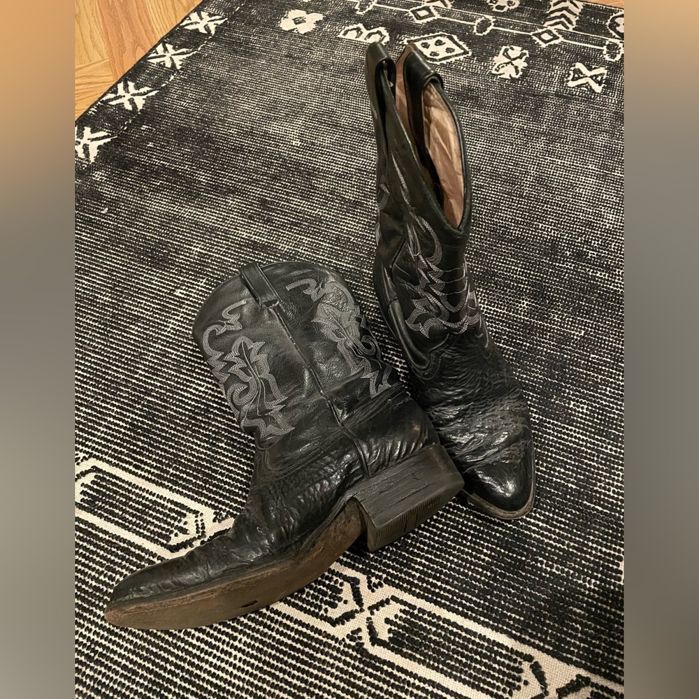 Classic Black Western Cowboy Boots